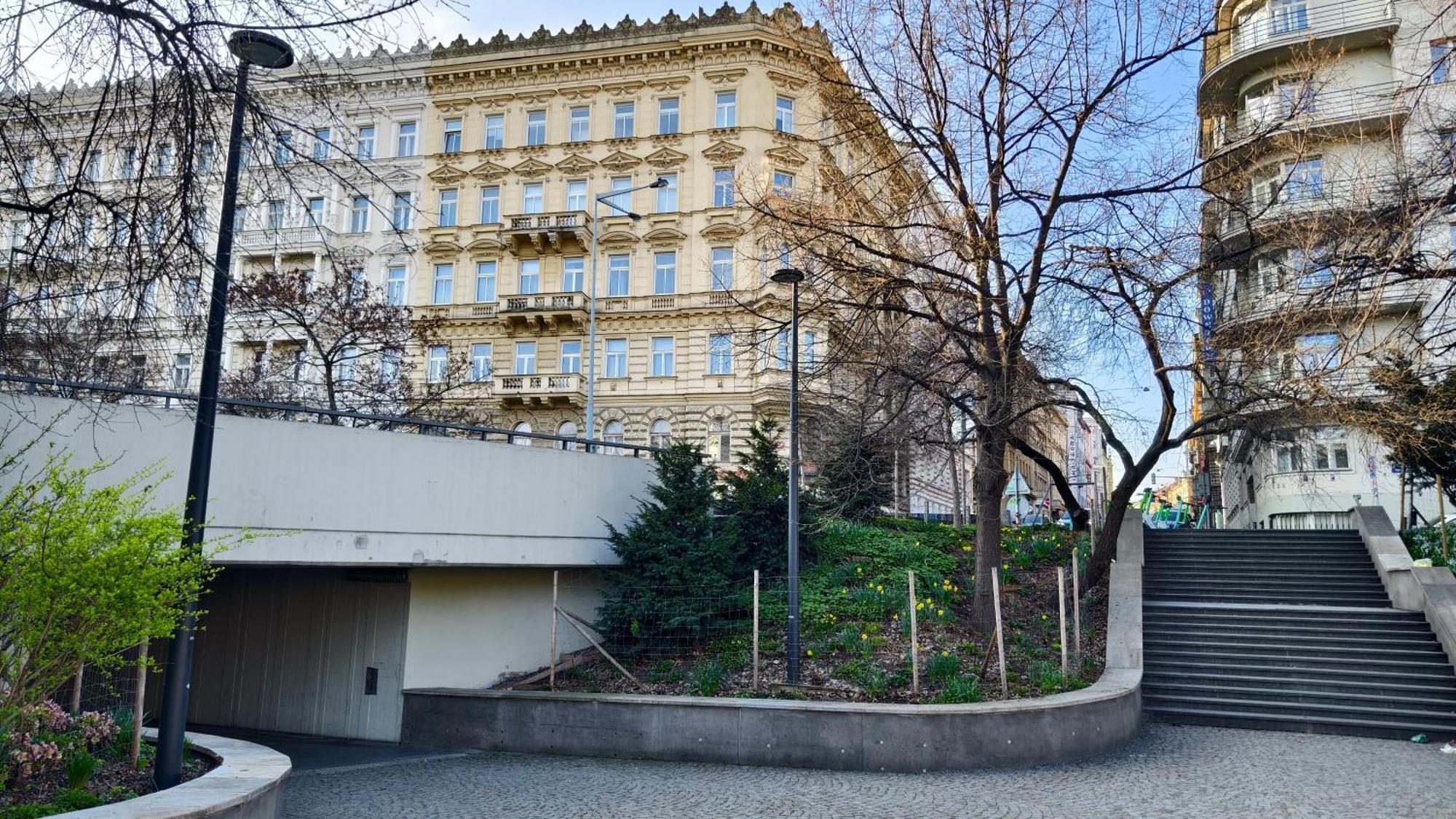 Apartment Kahoun Praha Bagian luar foto