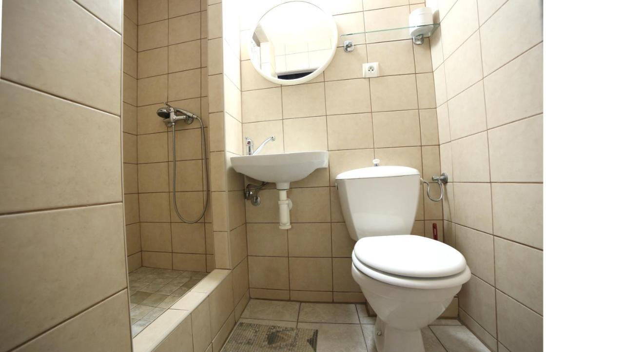 Apartment Kahoun Praha Bagian luar foto
