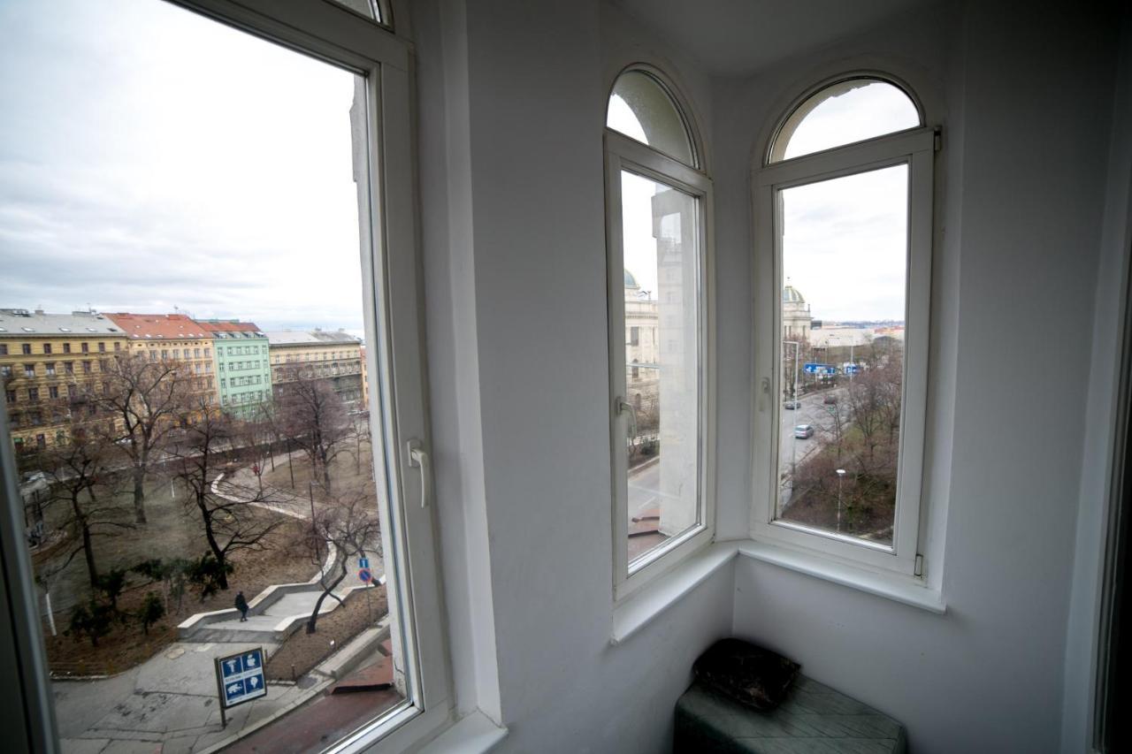 Apartment Kahoun Praha Bagian luar foto